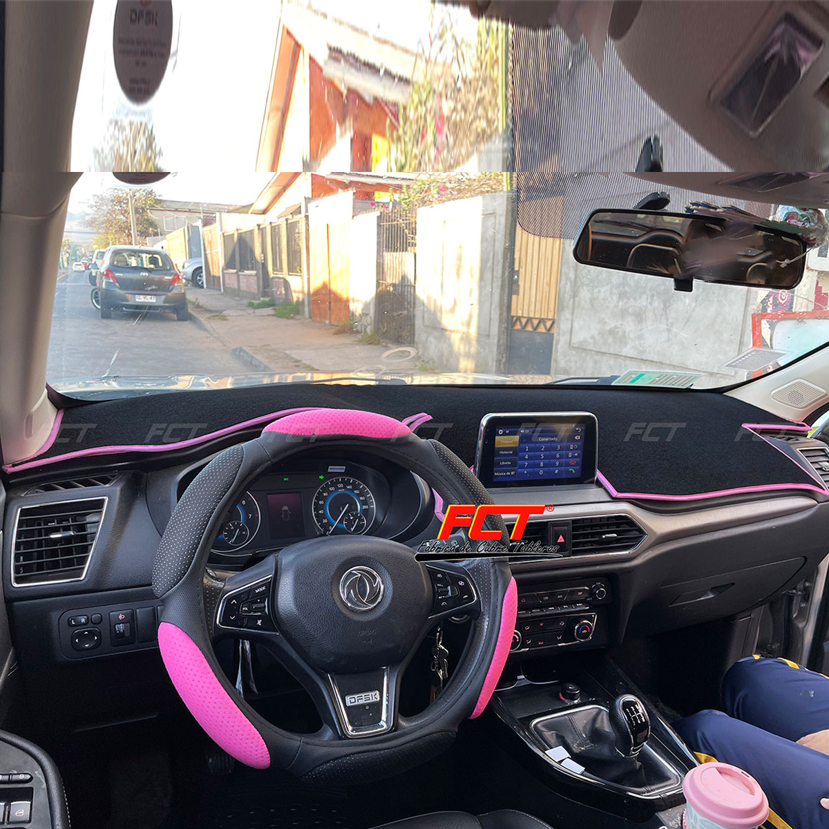 DFSK-560-2020-2025-ROSADO-FCT-CUBRE-TABLEROS.jpg